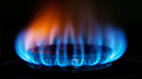 is natural gas burning in a stove a chemical change